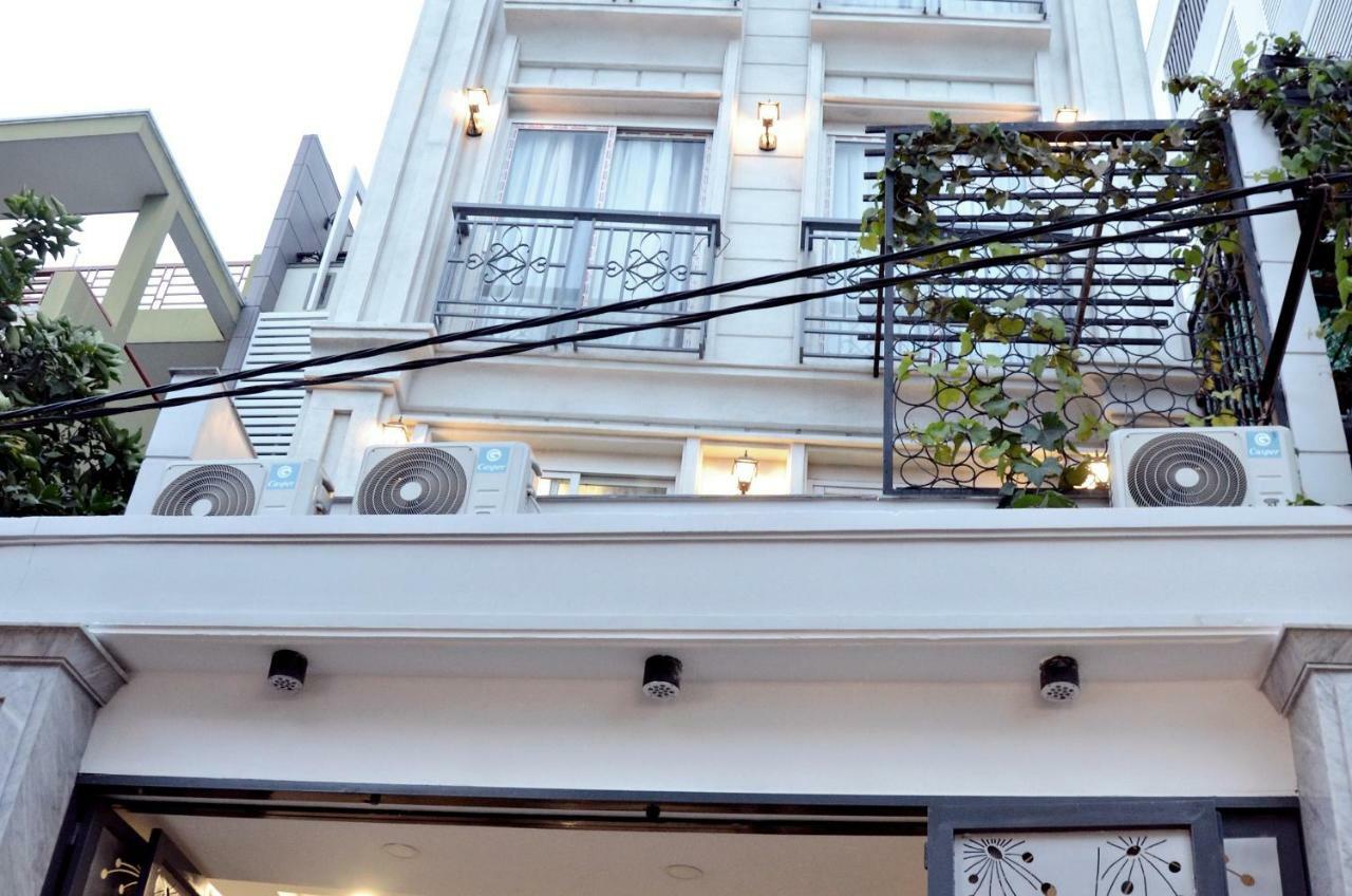 Smiley Apartment 8 Ho Chi Minh City Exterior photo